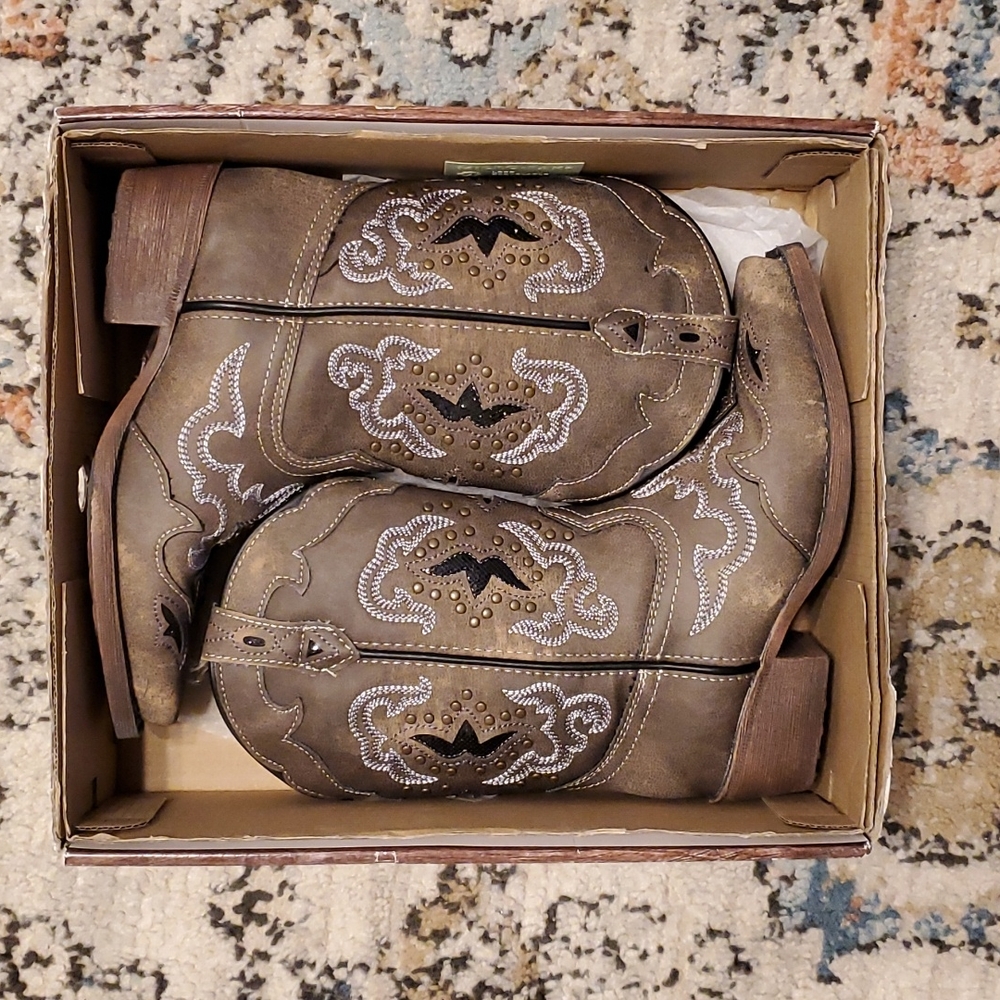 Girls Laredo Cowboy Boots